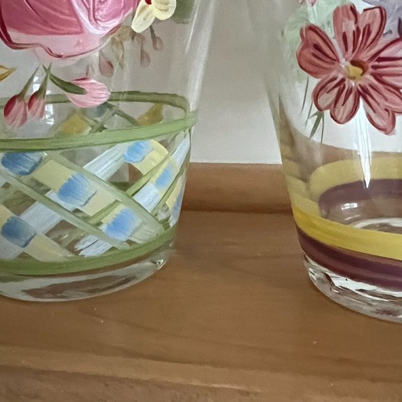 TRACEY PORTER for Waverly Pair of "Garden Room" Hand Painted Vases EUC - Picture 3 of 8